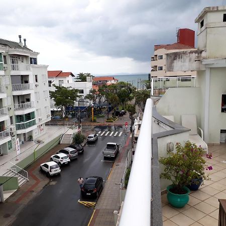 Cobertura Em Canasvieiras - Vista Para O Mar - 50 Mtrs Da Praia - Centro Canasvieiras Florianópolis Exterior foto