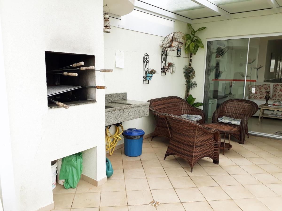 Cobertura Em Canasvieiras - Vista Para O Mar - 50 Mtrs Da Praia - Centro Canasvieiras Florianópolis Exterior foto